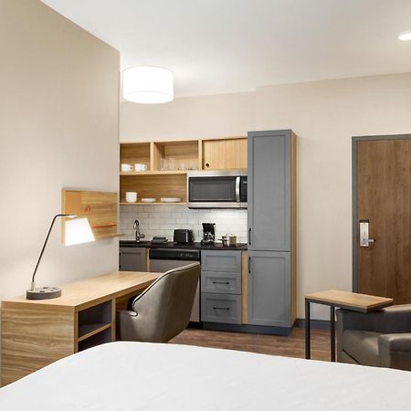 Candlewood Suites Miami - Doral By Ihg Tamiami ภายนอก รูปภาพ