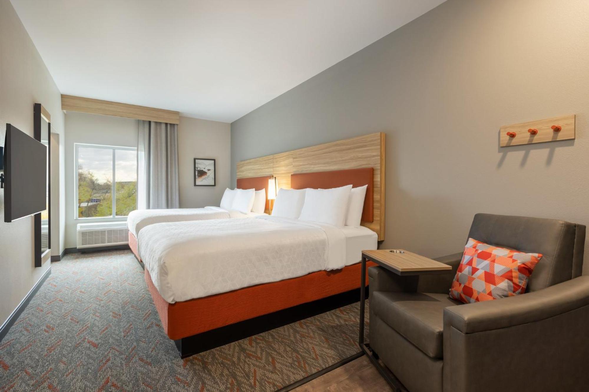 Candlewood Suites Miami - Doral By Ihg Tamiami ภายนอก รูปภาพ